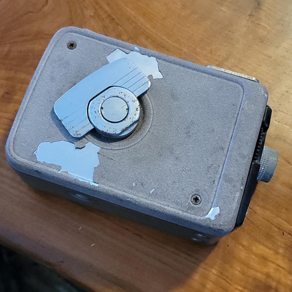 Kodak Brownie 8mm Film Camera, vintage - Picture 3 of 5